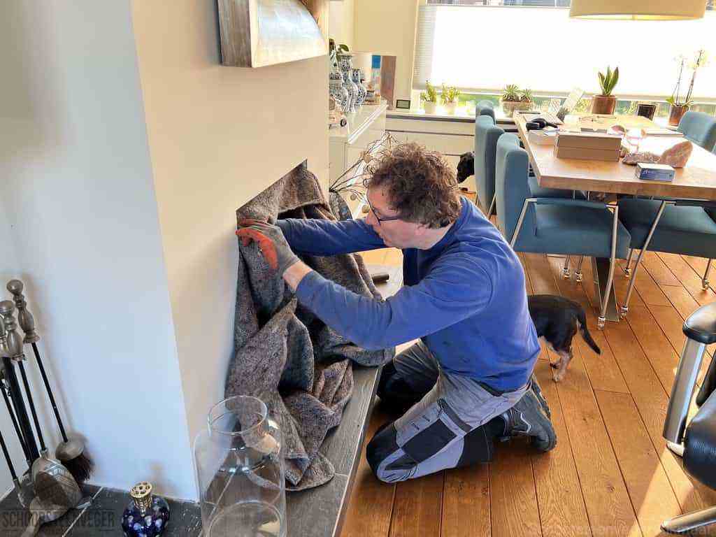Schouwveger Alkmaar kleed schoorsteenreiniger Schouwveger Alkmaar kleed schoorsteenreiniger